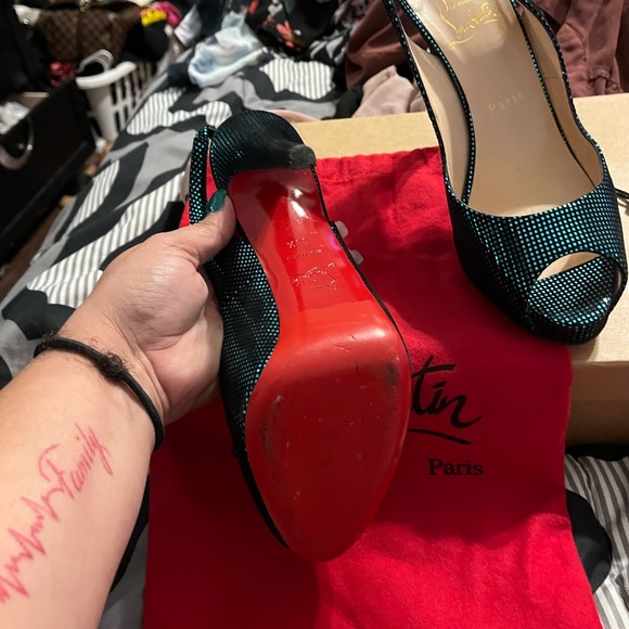 Like New - Picture 5 of 9